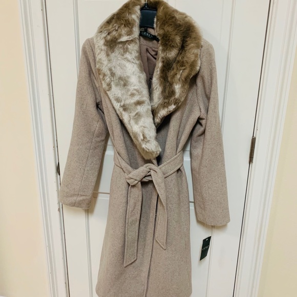 Lauren Ralph Lauren Jackets & Blazers - Lauren Ralph Lauren Faux Fur Belted Coat Size 8